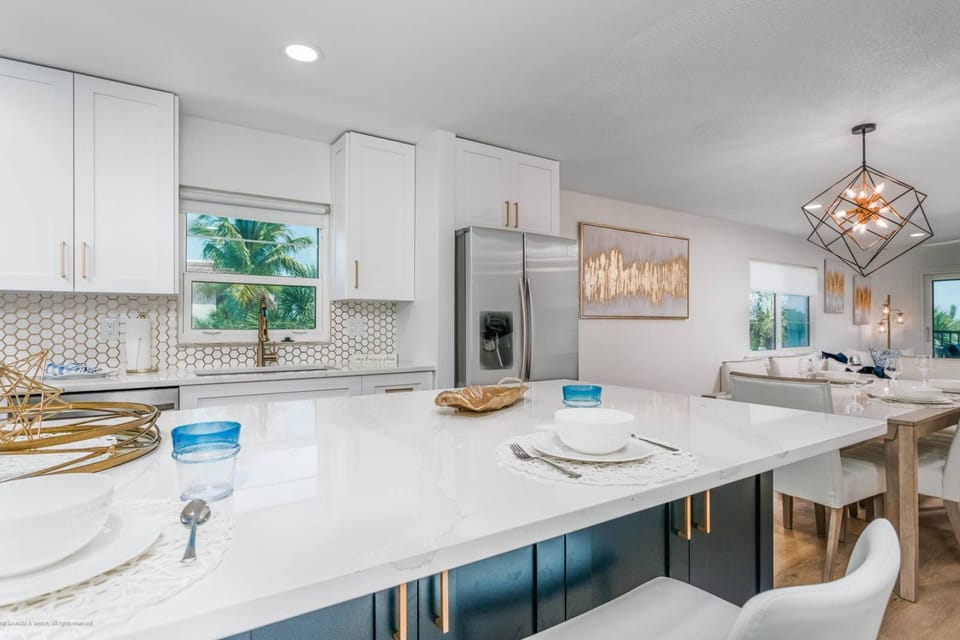 Massive, well appointed Kitchen