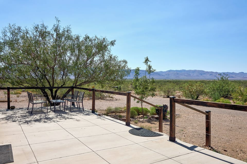 San Simon Vacation Rental | 1BR | 1BA | 938 Sq Ft | Steps Required