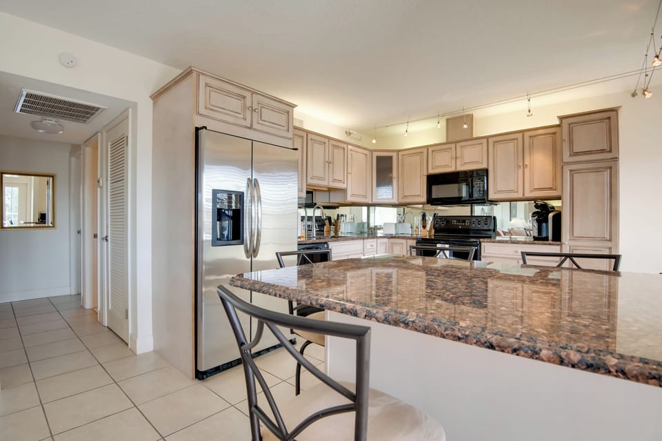 Kitchen | Dishwasher | Keurig | Toaster | Blender