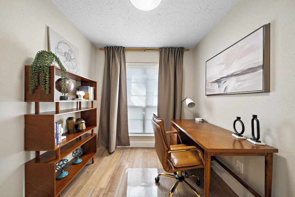 Do you need to finish some work? No problem! Each bedroom has it's own dedicated workspace. 