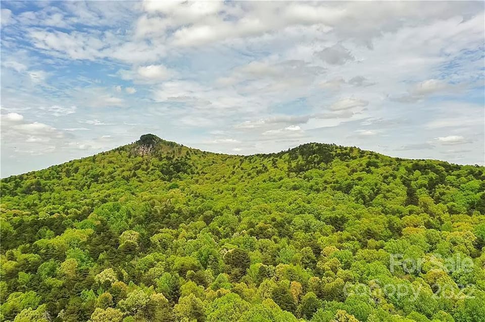 Scenic Views of Crowder Mountain