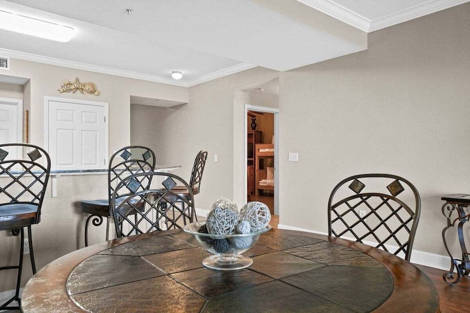 Dining table with seating for 4