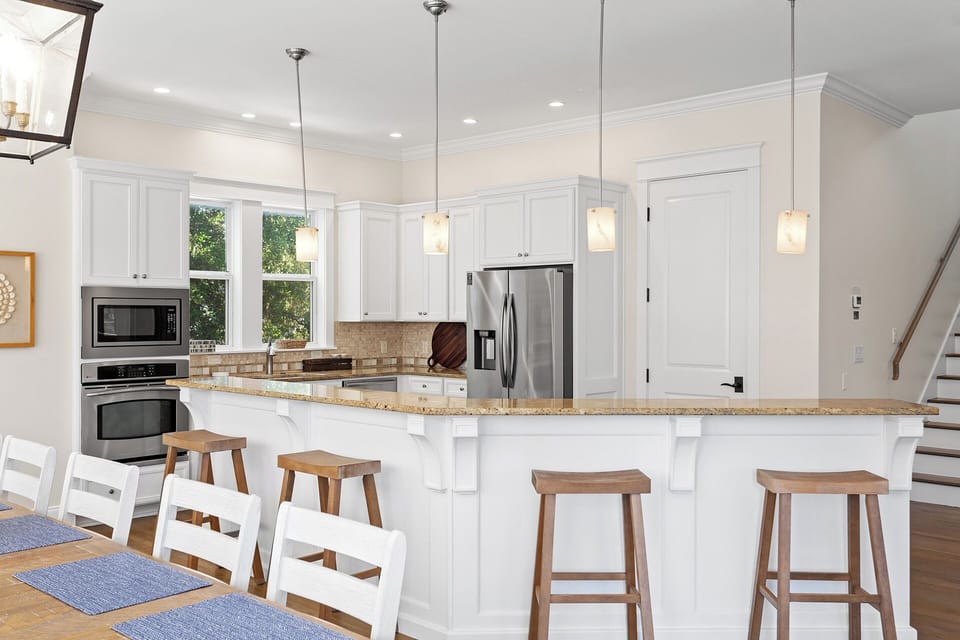 Just Shellin' Kitchen