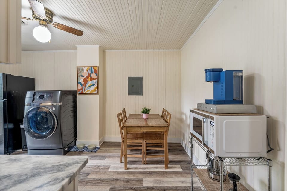Enjoy intimate meals and create memories in our charming dining area for two.
