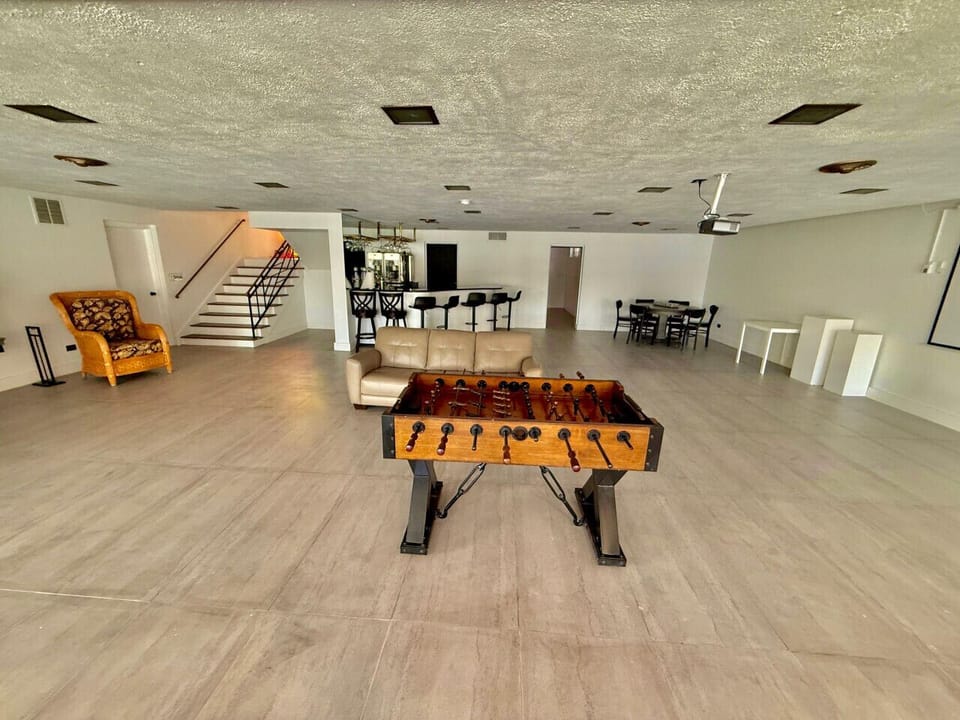 Game room