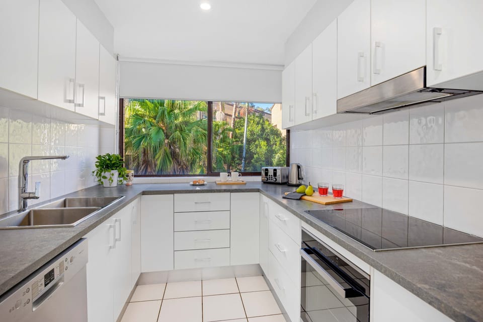 6 58 Pacific Drive Port Macquarie Beachscape Holiday Rentals