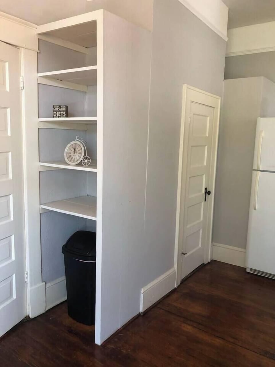 Entrance into kitchen