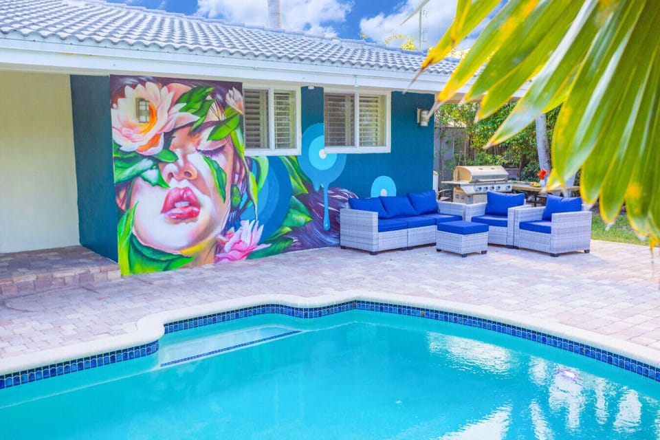 mural wall