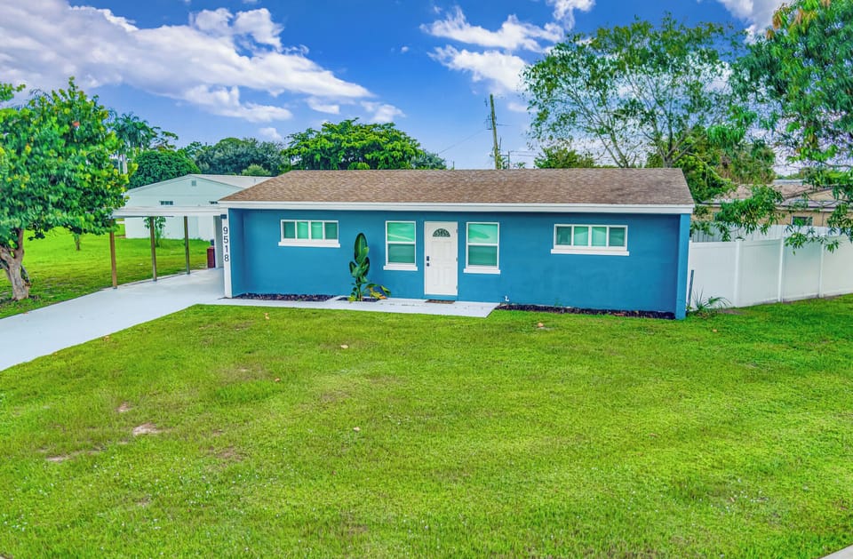 Welcome to Sunshine Villa!