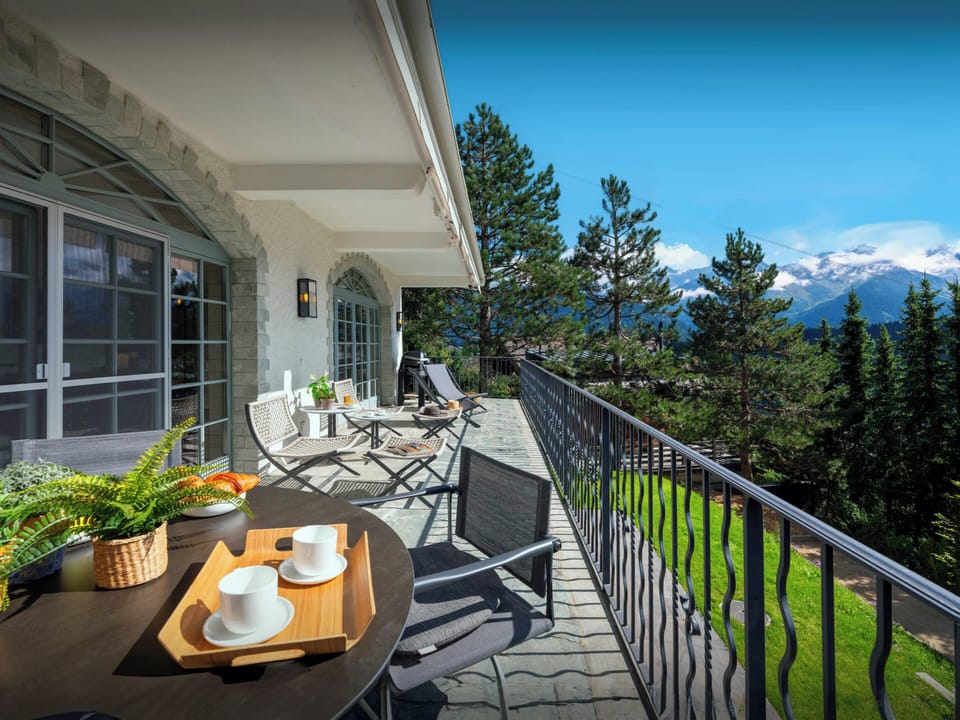 Balcony&view