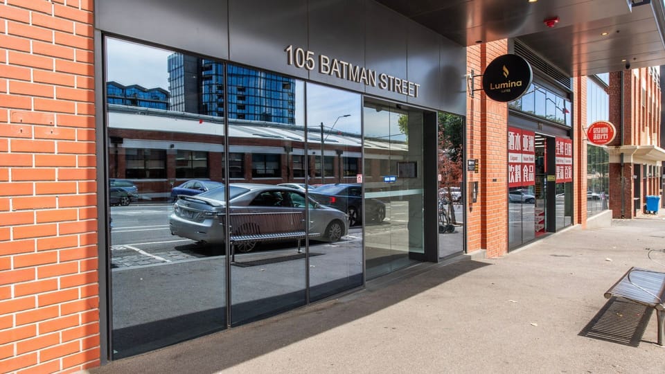 Secure building entrance