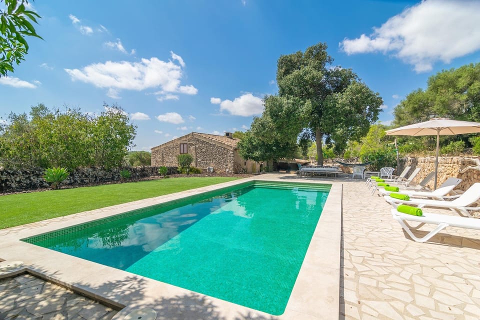Holiday Home Swimming Pool