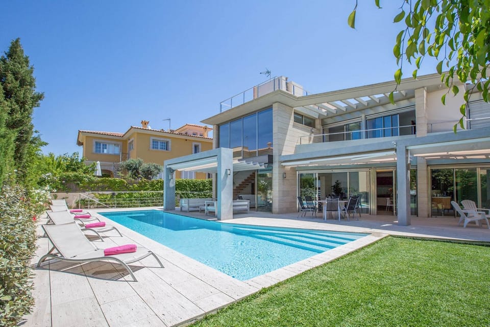 Holiday Home Exterior [summer]