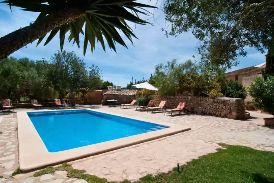 Holiday Home Swimming Pool