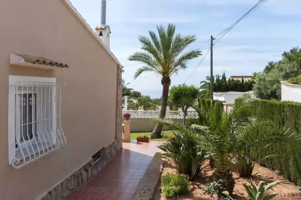 Holiday Home Exterior [summer]