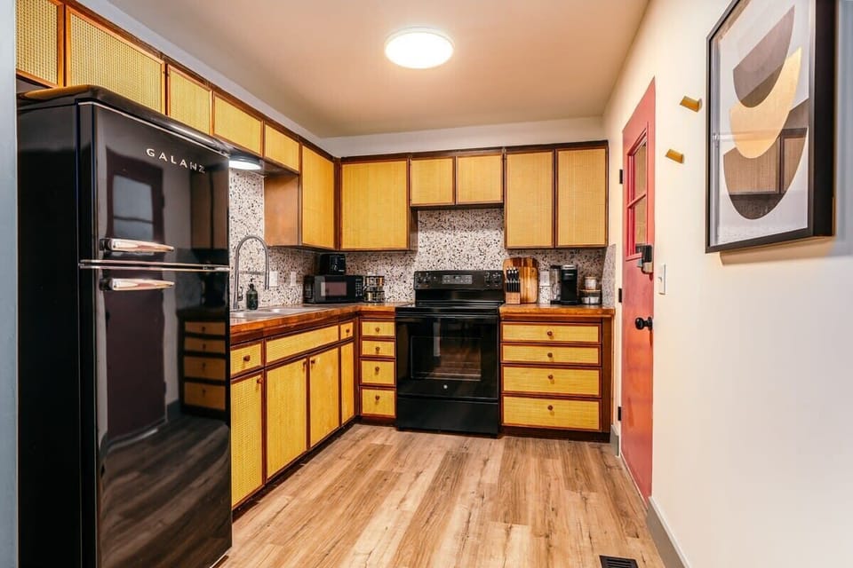 The full kitchen has everything you need.