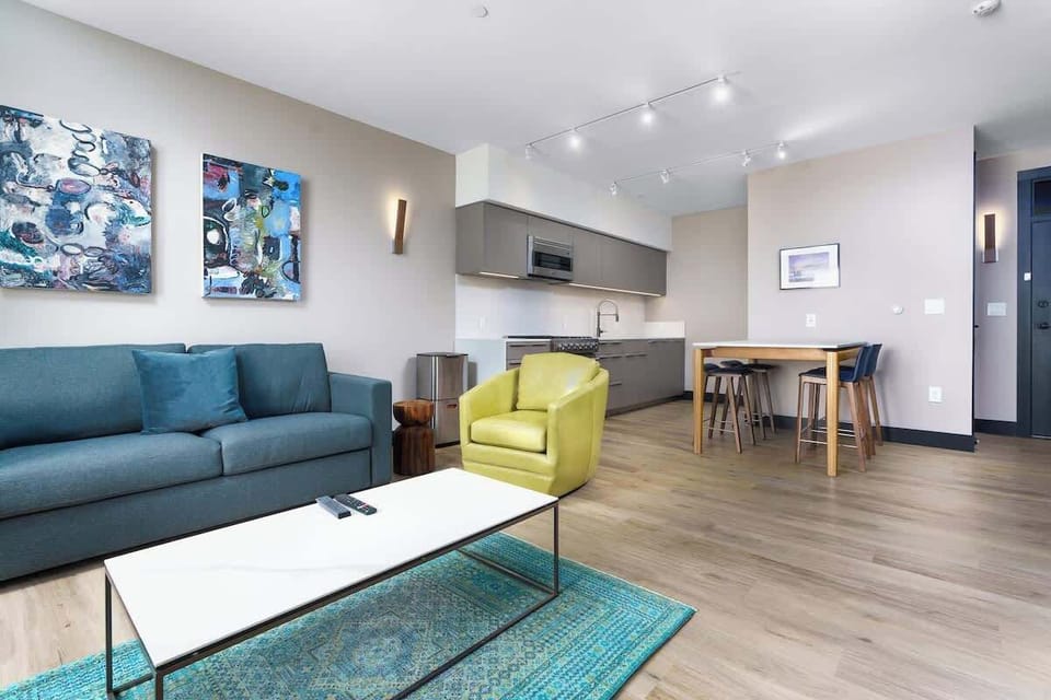 Living Room & Kitchen