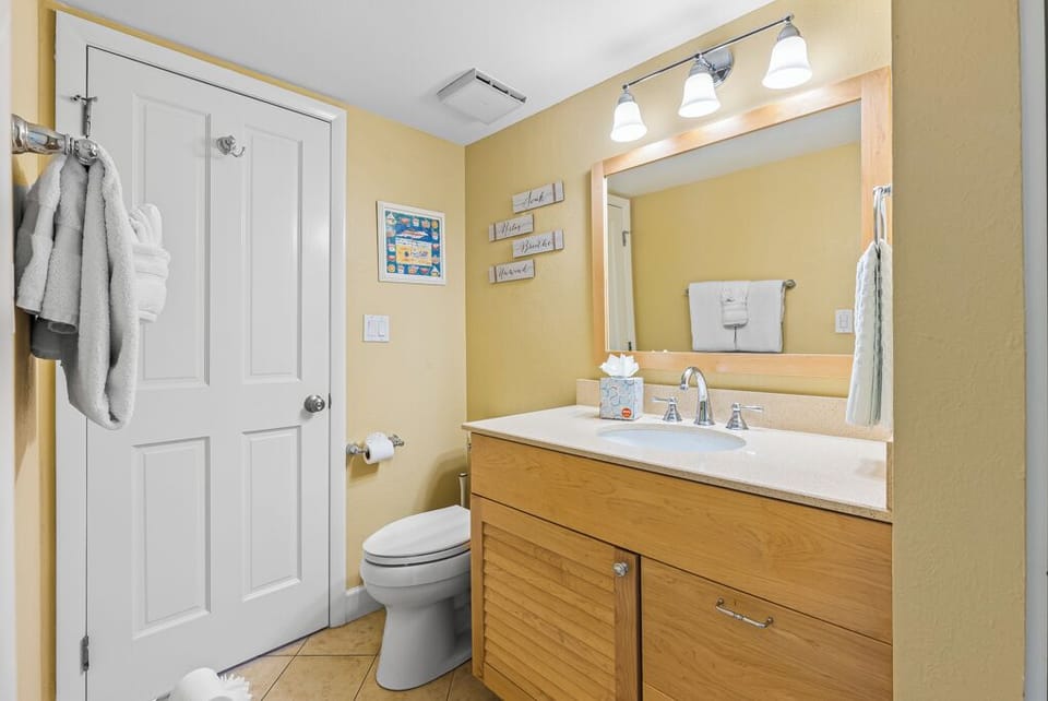 First Floor Bathroom