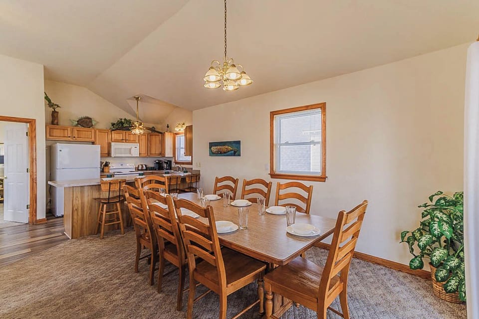 Top Level Dining Area