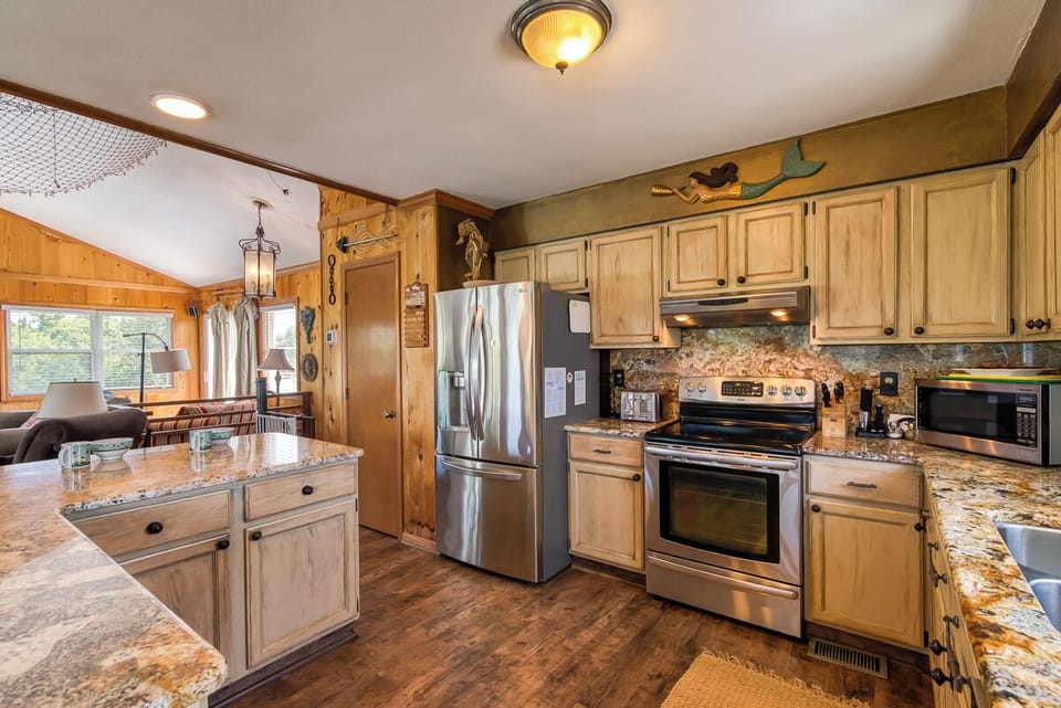 Top Level Kitchen