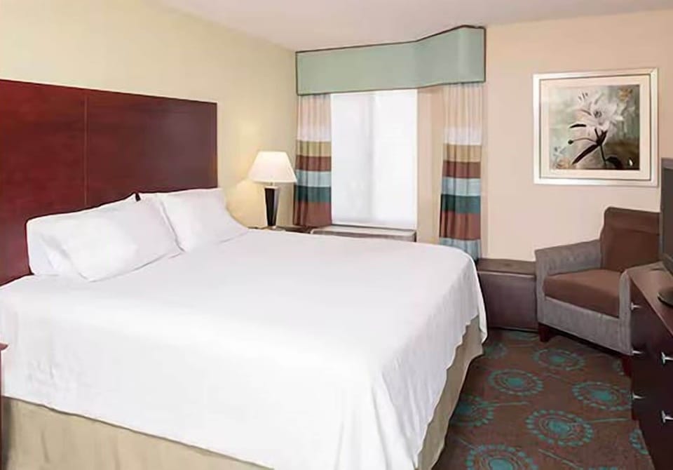 Unit with 1 King size bed