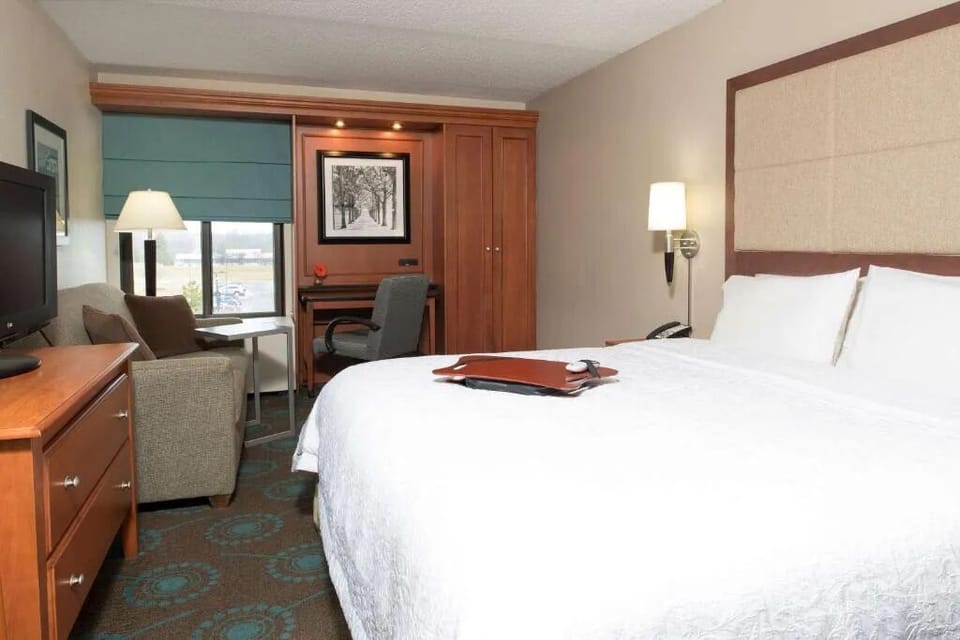 Unit with 1 King size bed