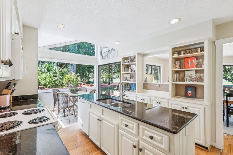 Kitchen at 7 Fern Court
