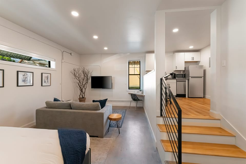 Polished concrete floors 