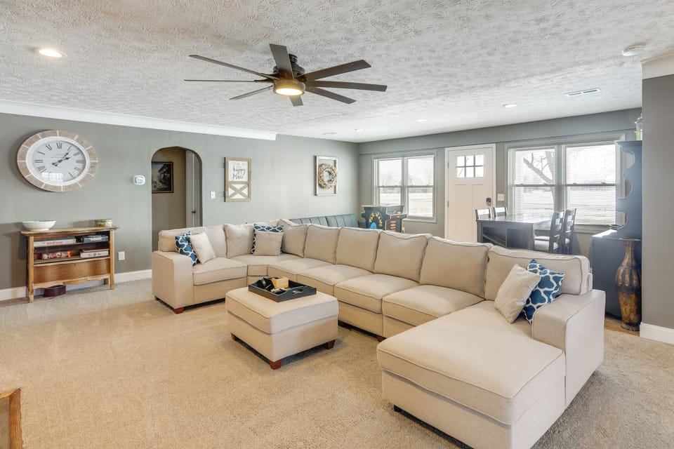 Port Clinton Vacation Rental | 3BR | 2BA | 1,920 Sq Ft | 1 Step to Enter