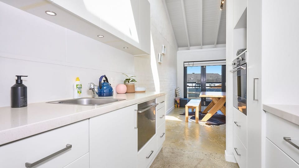 Spacious kitchen