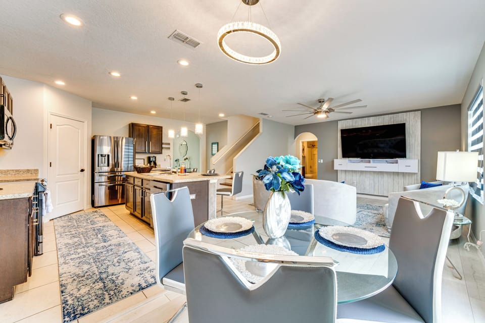 Dining Area | 1st Floor