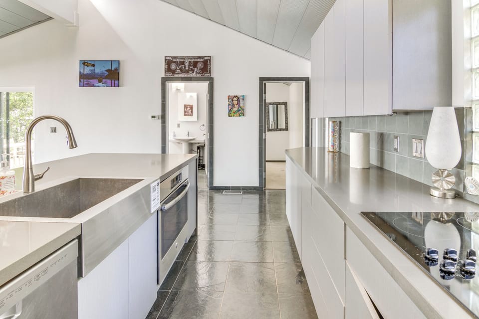 Kitchen | Cooking Basics | Main Floor