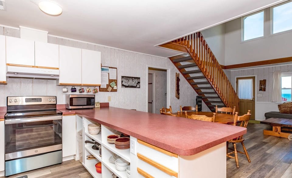 Kitchen II
