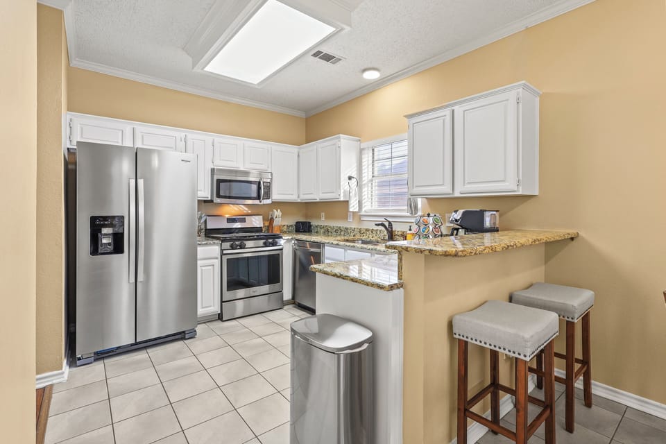 Modern appliances for the fully equipped kitchen