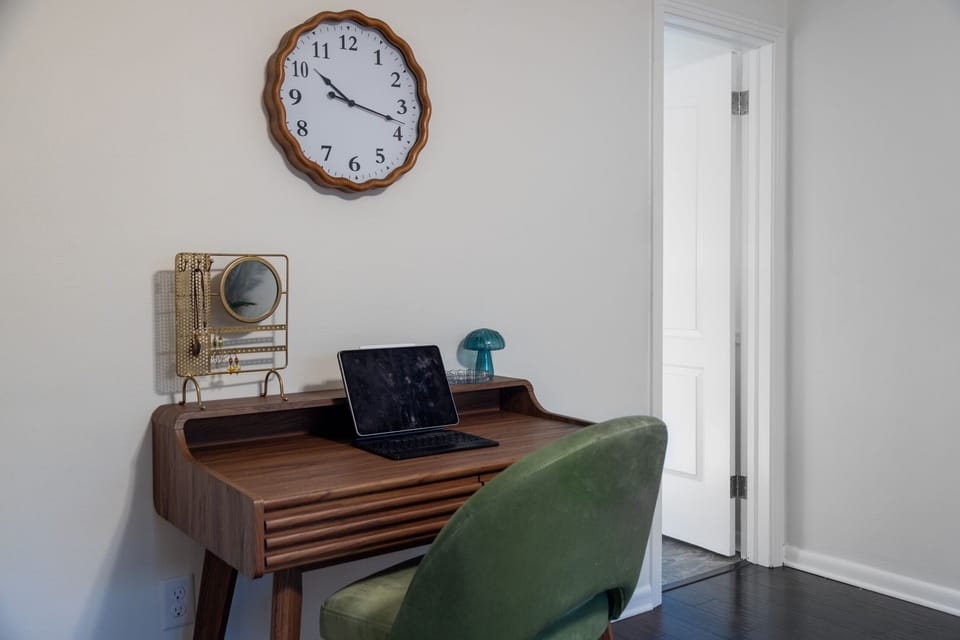 Dedicated workspace in bedroom 1