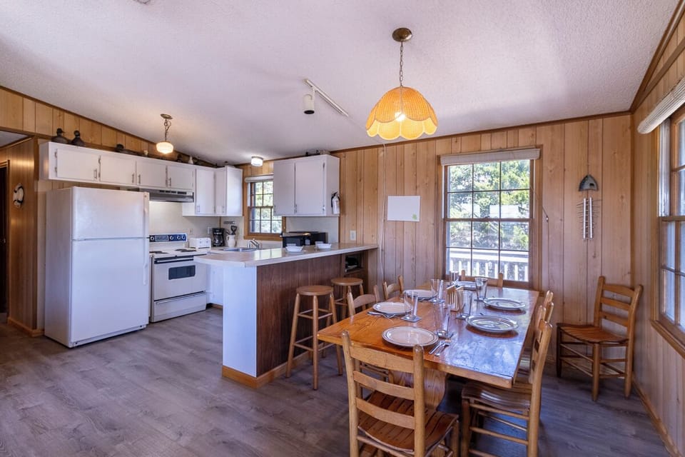 Dining Area and Kitchen