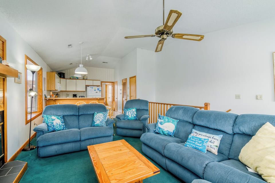 Top Level Living Area