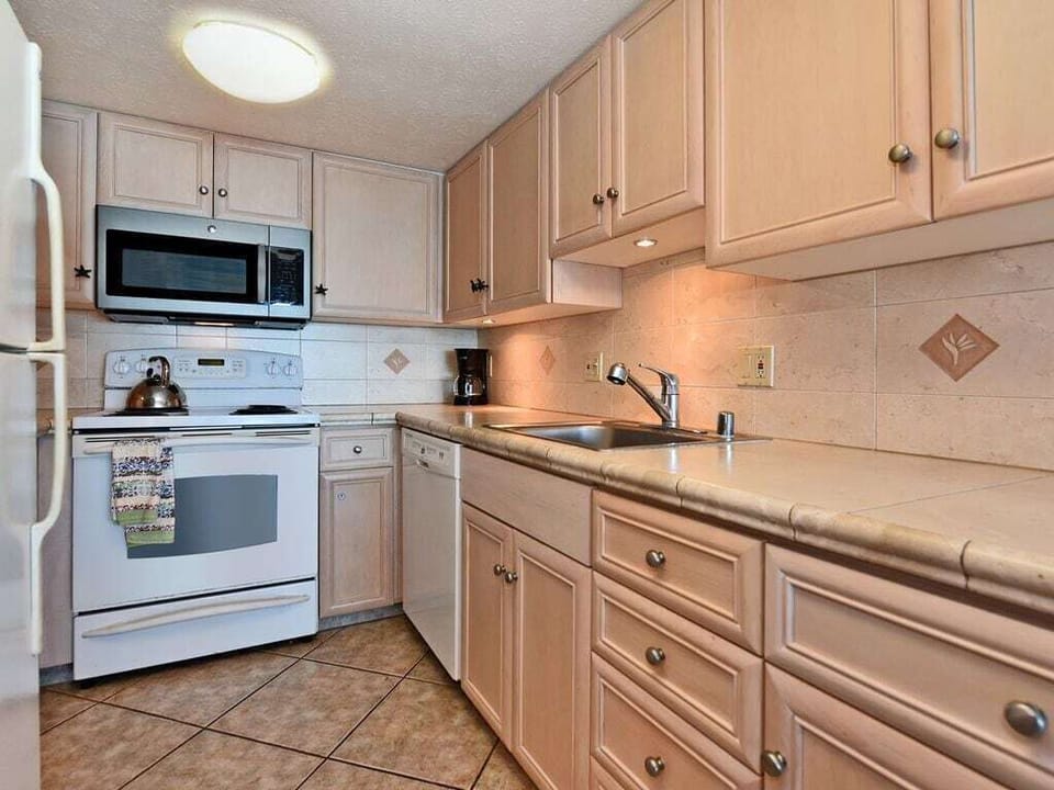 Stove and Microwave in Kitchen