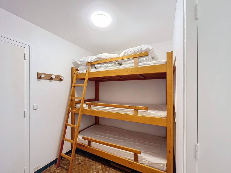 Child's bedroom