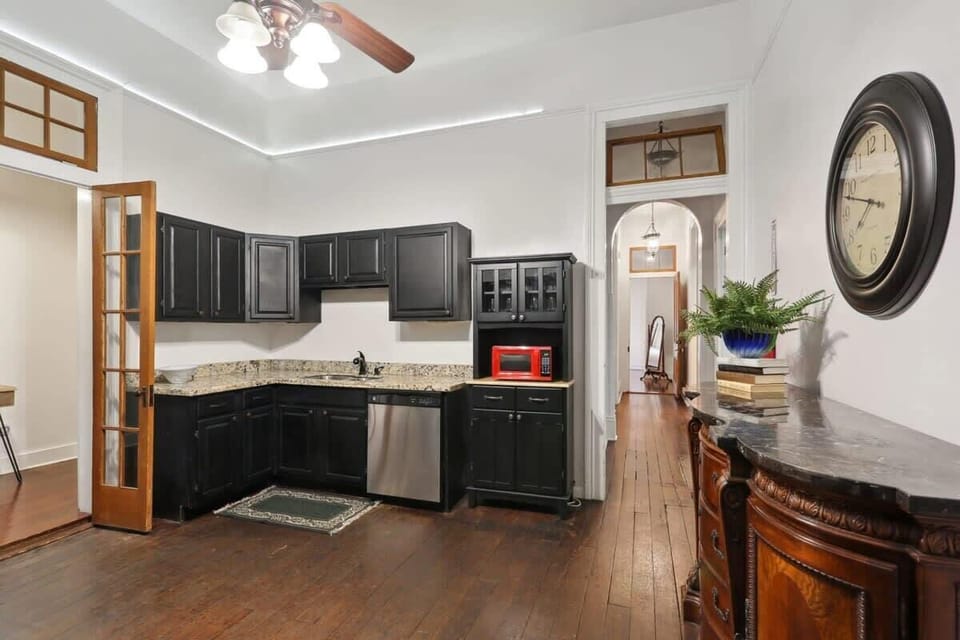 Kitchen (2)
