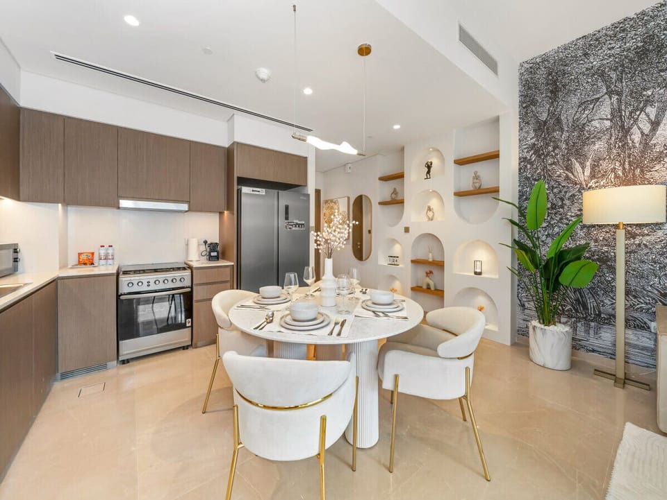 Fully Equipped Modern Kitchen and dining