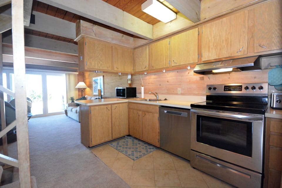 KITCHEN-AREA
