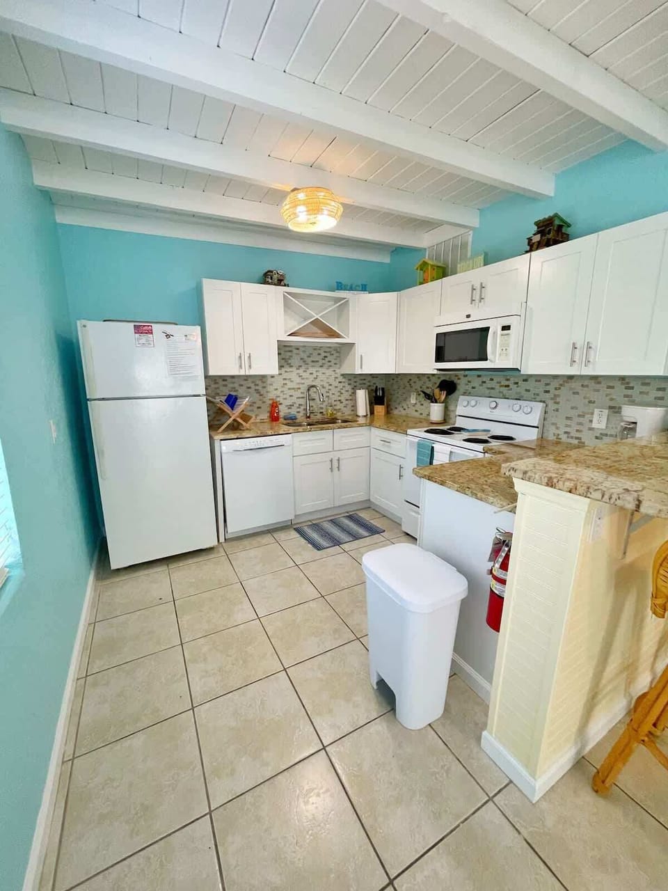 10/2022 Renovated Kitchen