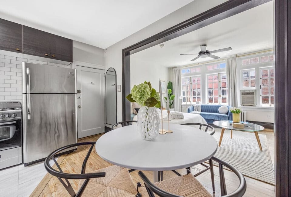 Bright and airy dining area with modern furnishings