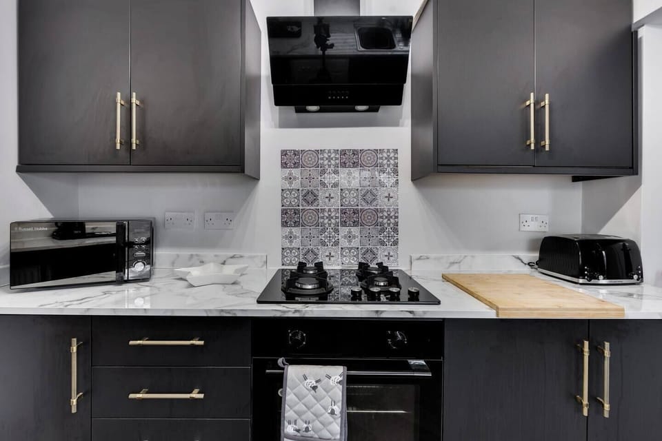 Fully Fitted Kitchen with everything you need to enjoy a lovely stay.