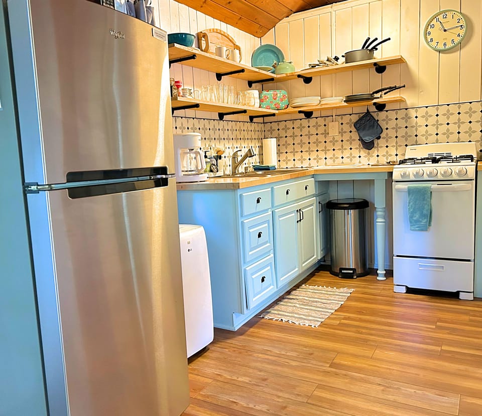 Full kitchen stocked with everything you need