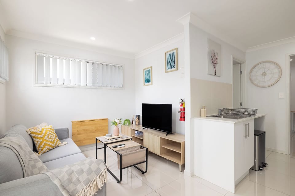 Private Living Room (1)