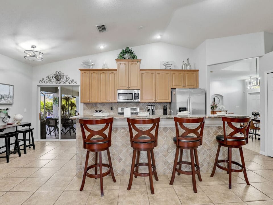 Breakfast Bar