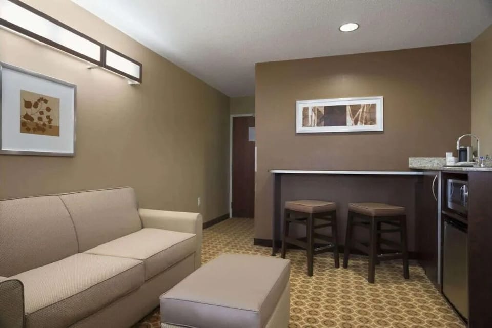 Stretch out on the sofa and enjoy extra room to relax.