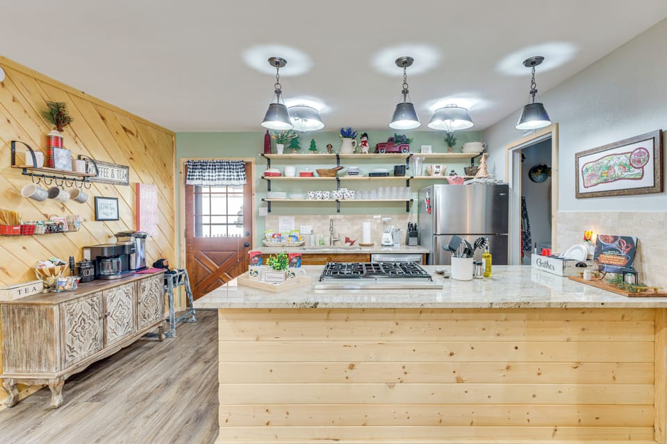 Interior | Central Heating | Free WiFi